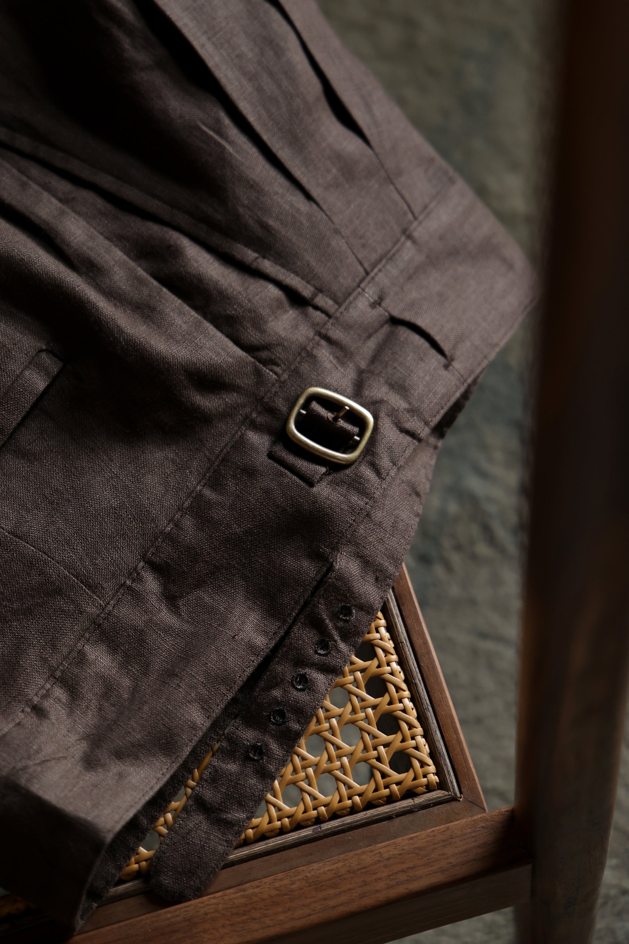 Ugentle Gurkha Linen Shorts — Brown
